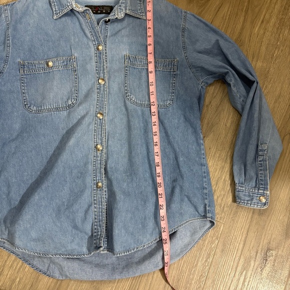 Vintage Chaus Sport Blue Denim Silver Button Down Long Sleeve Women’s M Pockets - Picture 8 of 11